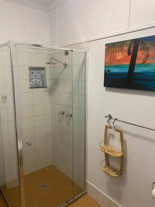 Holiday home Sandy Feet Cottage Bargara
